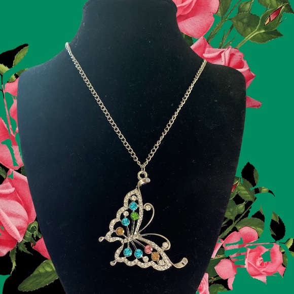 Jewelry - Silver Butterfly Long Necklace